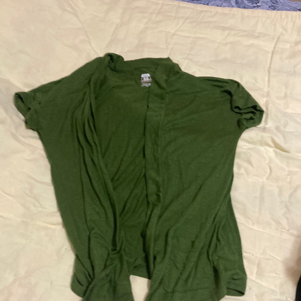 Short sleeve cardigan